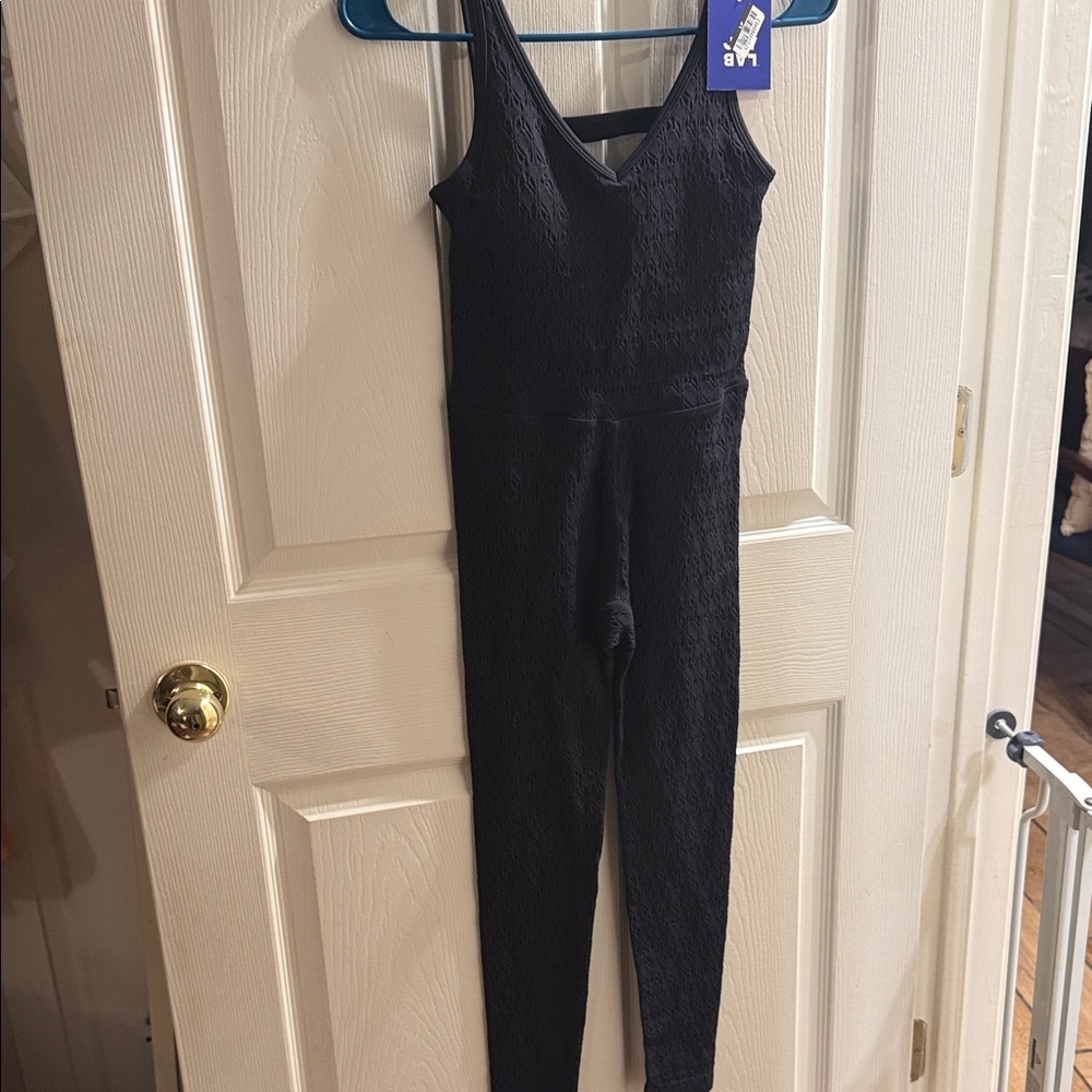 JoyLab Black Textured Sleeveless Jumpsuit